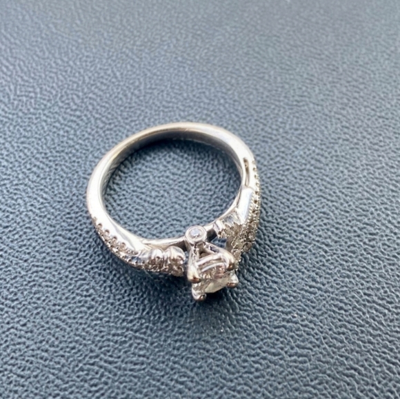 Size 5 diamond ring - Picture 2 of 5